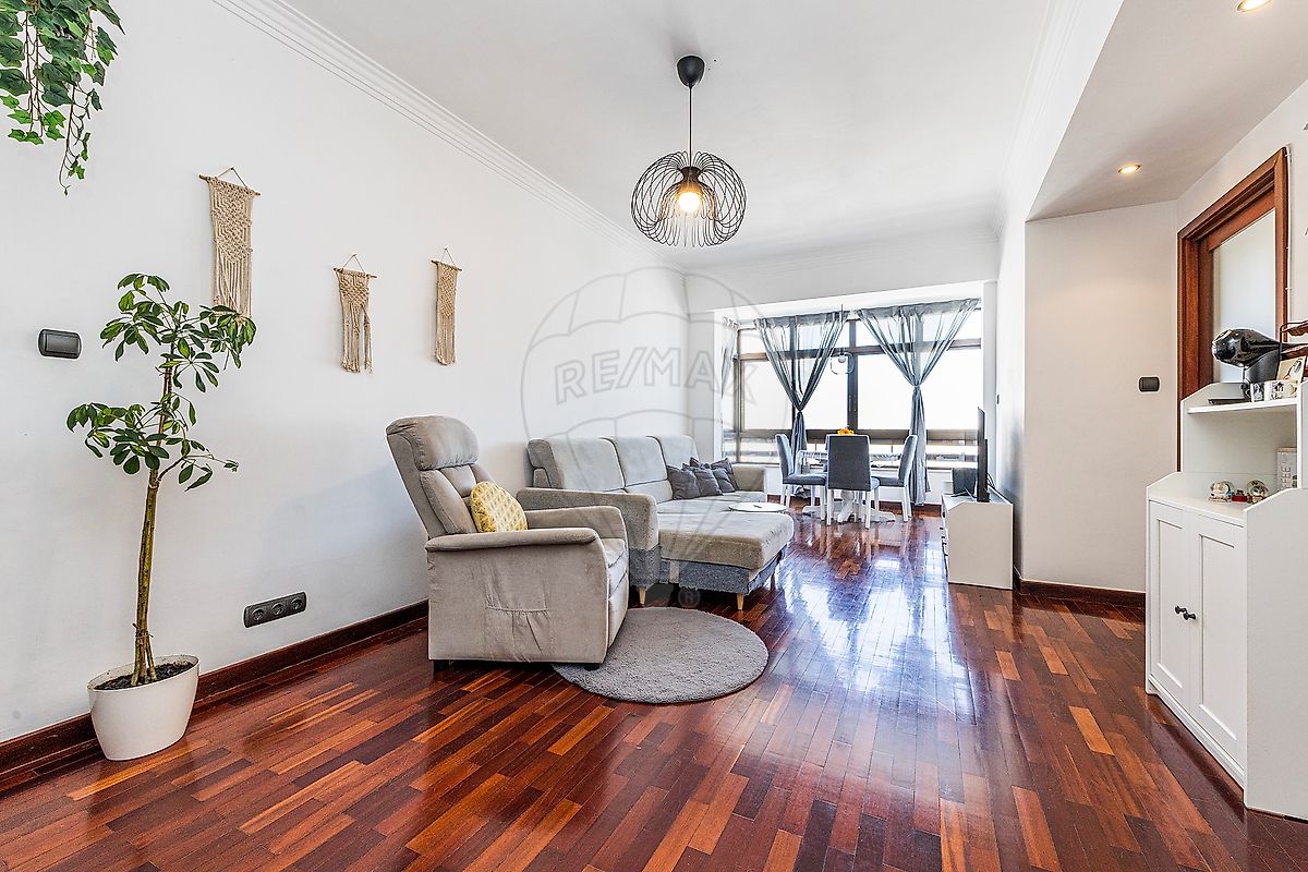 Apartamento T2 à venda em Oeiras