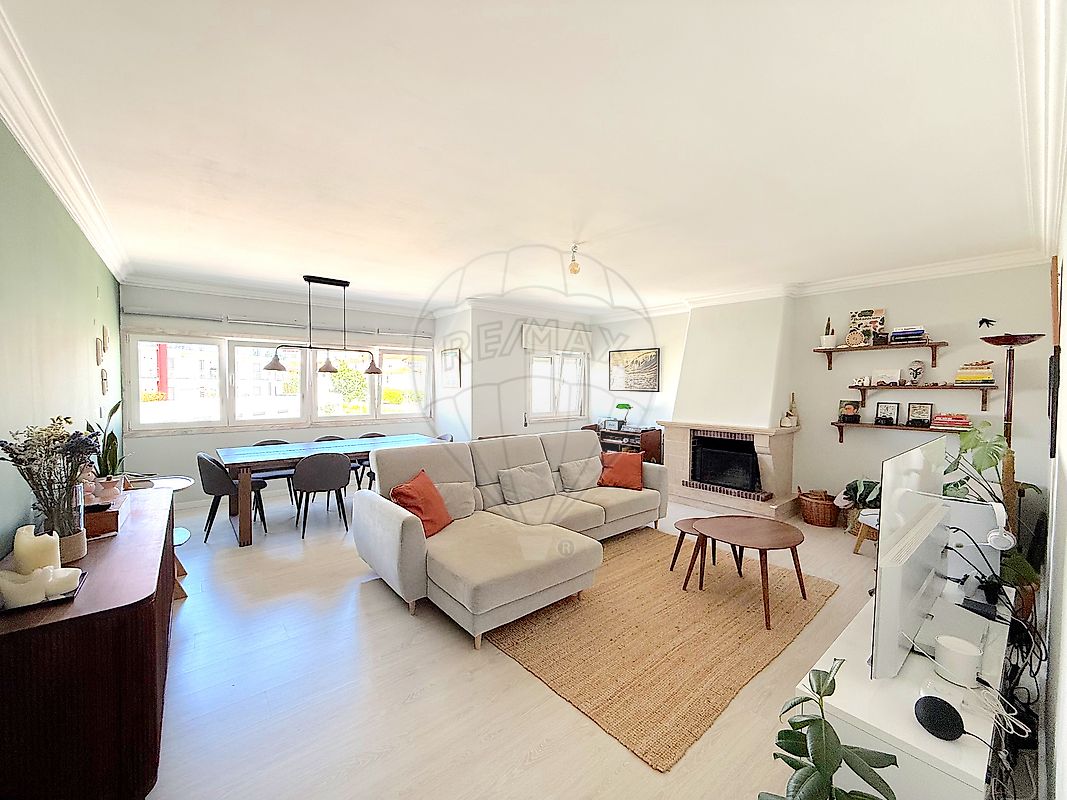 Apartamento T3 à venda em Cascais