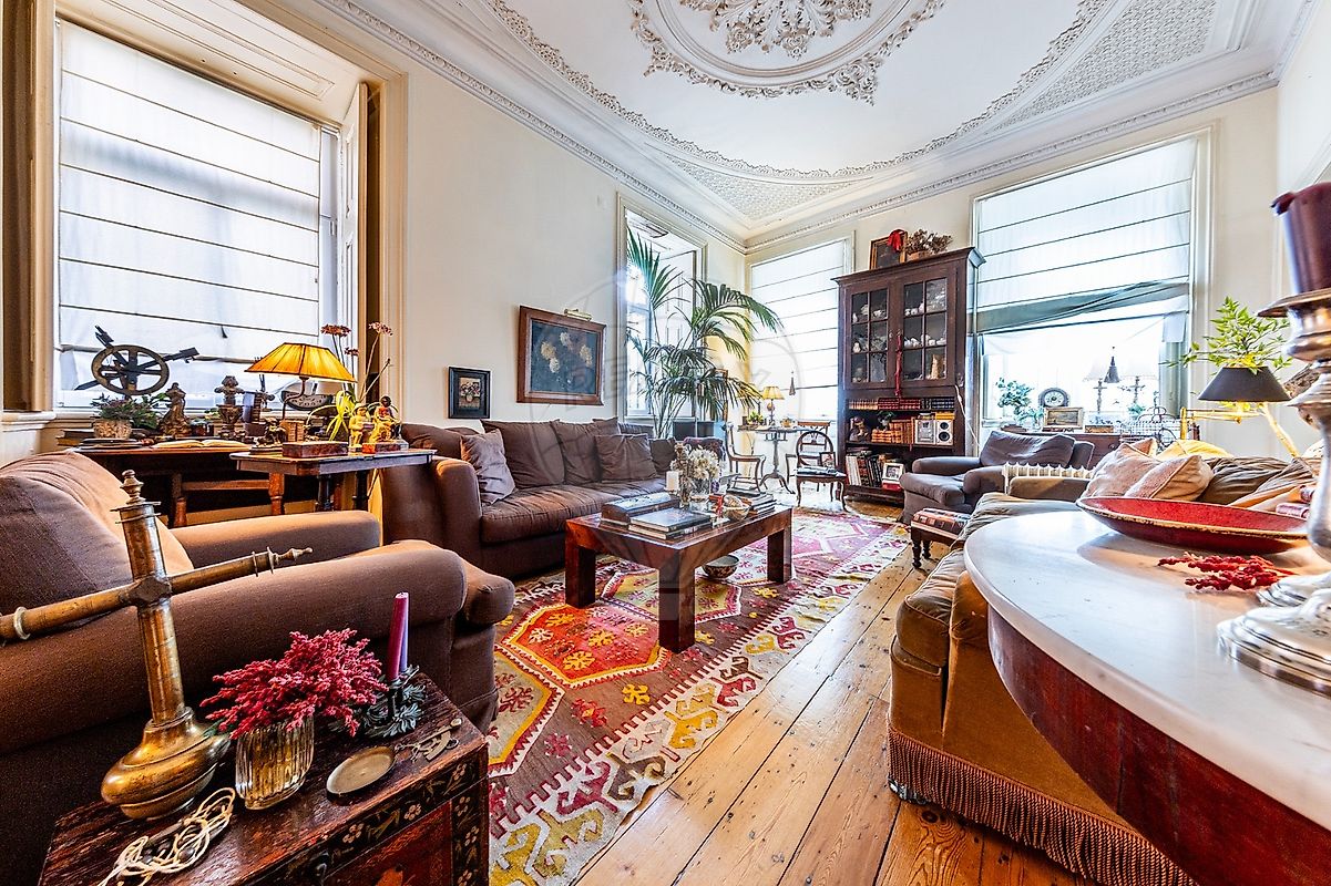 Apartamento T4 à venda em Lisboa