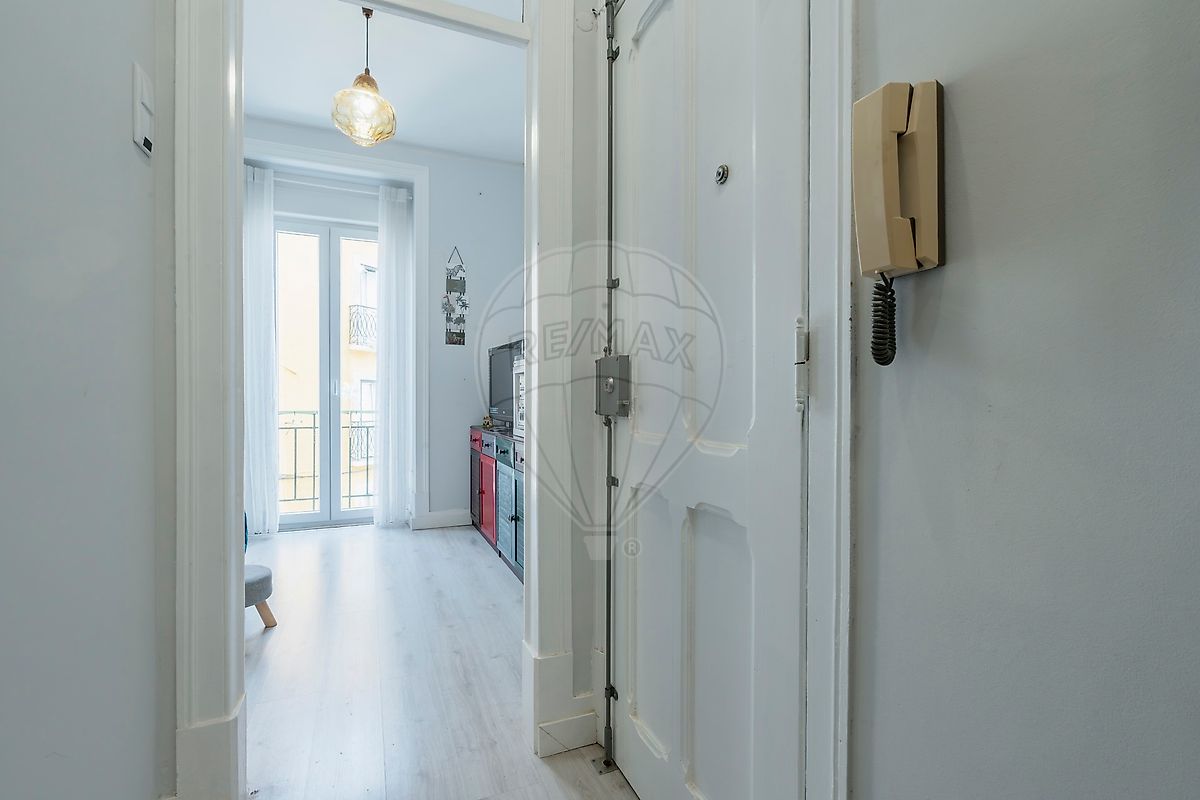 Apartamento T1 à venda em Santa Maria Maior, Lisboa — foto 8