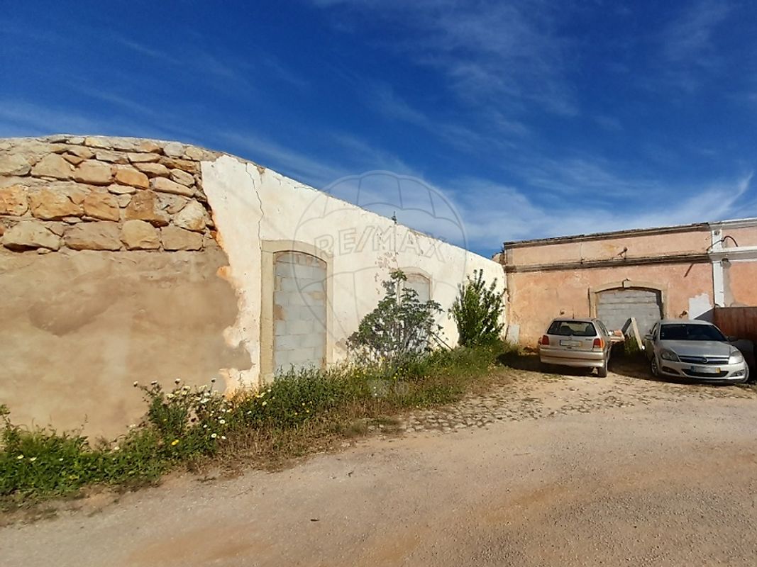 Armazém - Paderne, Albufeira, Faro