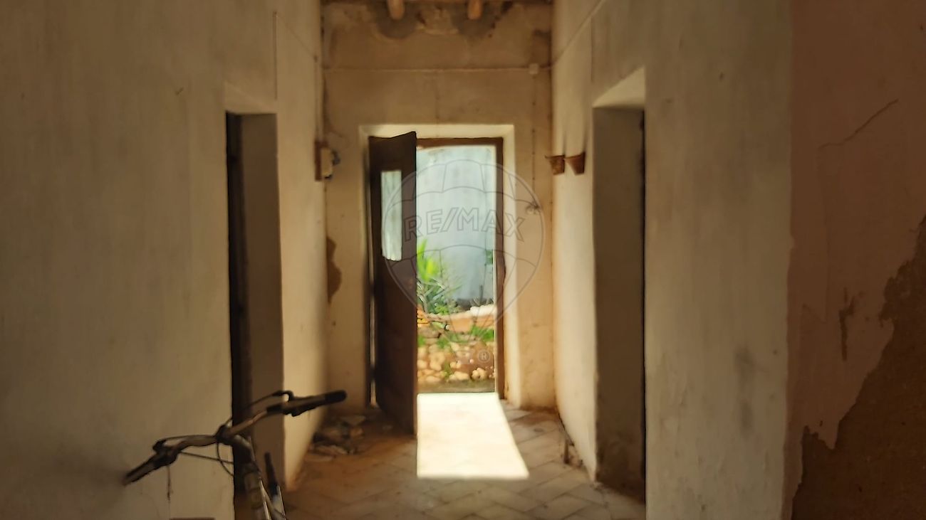 listing 120561355-140 picture-0