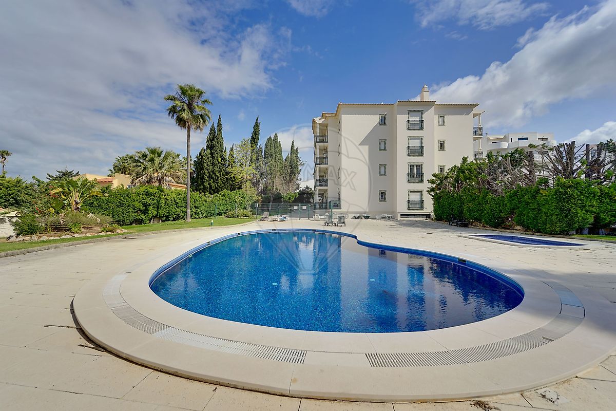 Apartamento T2 à venda em Albufeira