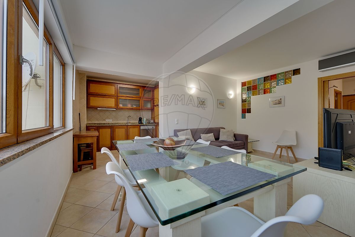 Apartamento T2 à venda em Albufeira