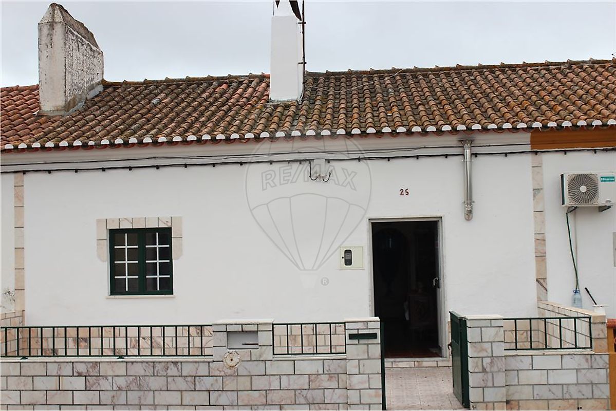 Moradia T2 para venda