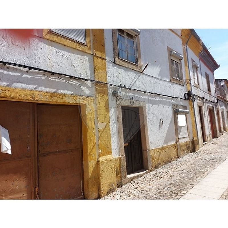 Moradia - Espírito Santo, Nossa Senhora da Graça e São Simão, Nisa, Portalegre