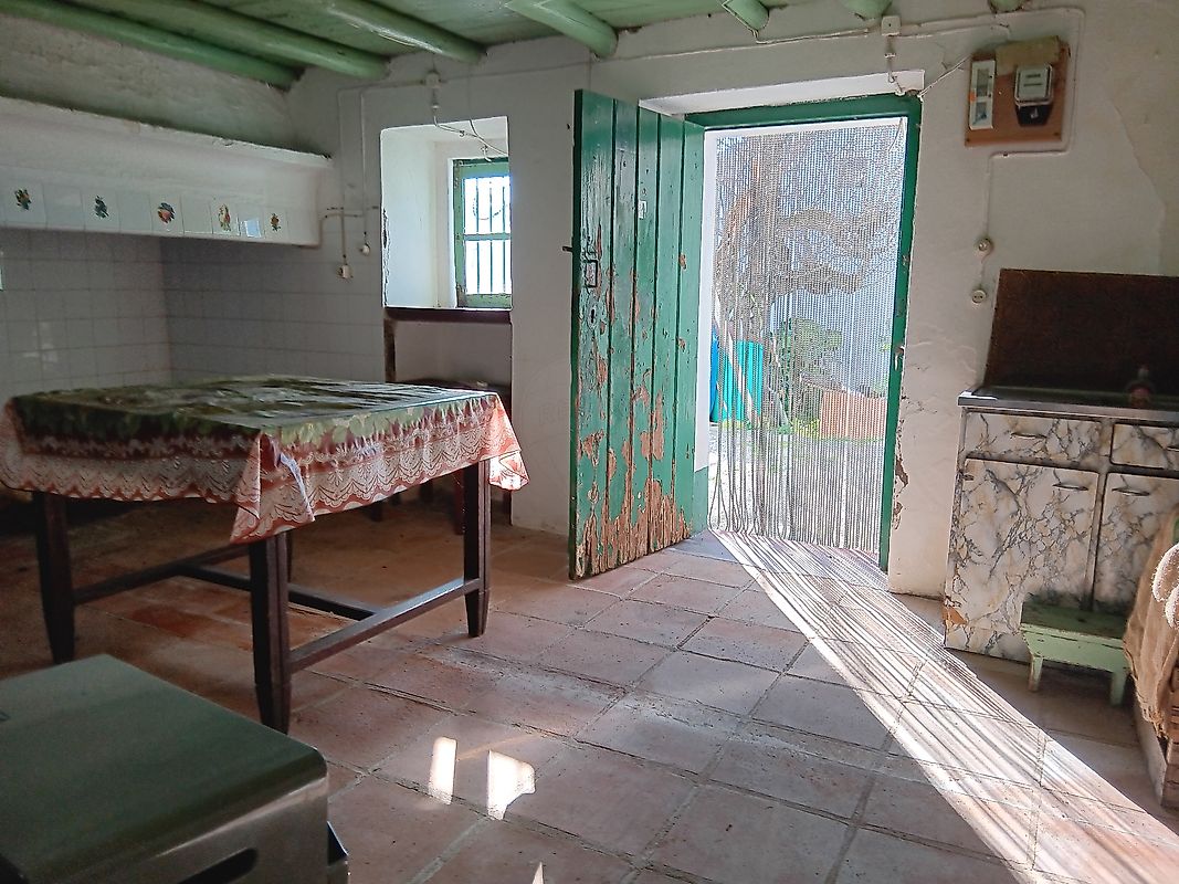 listing 120581154-80 picture-0