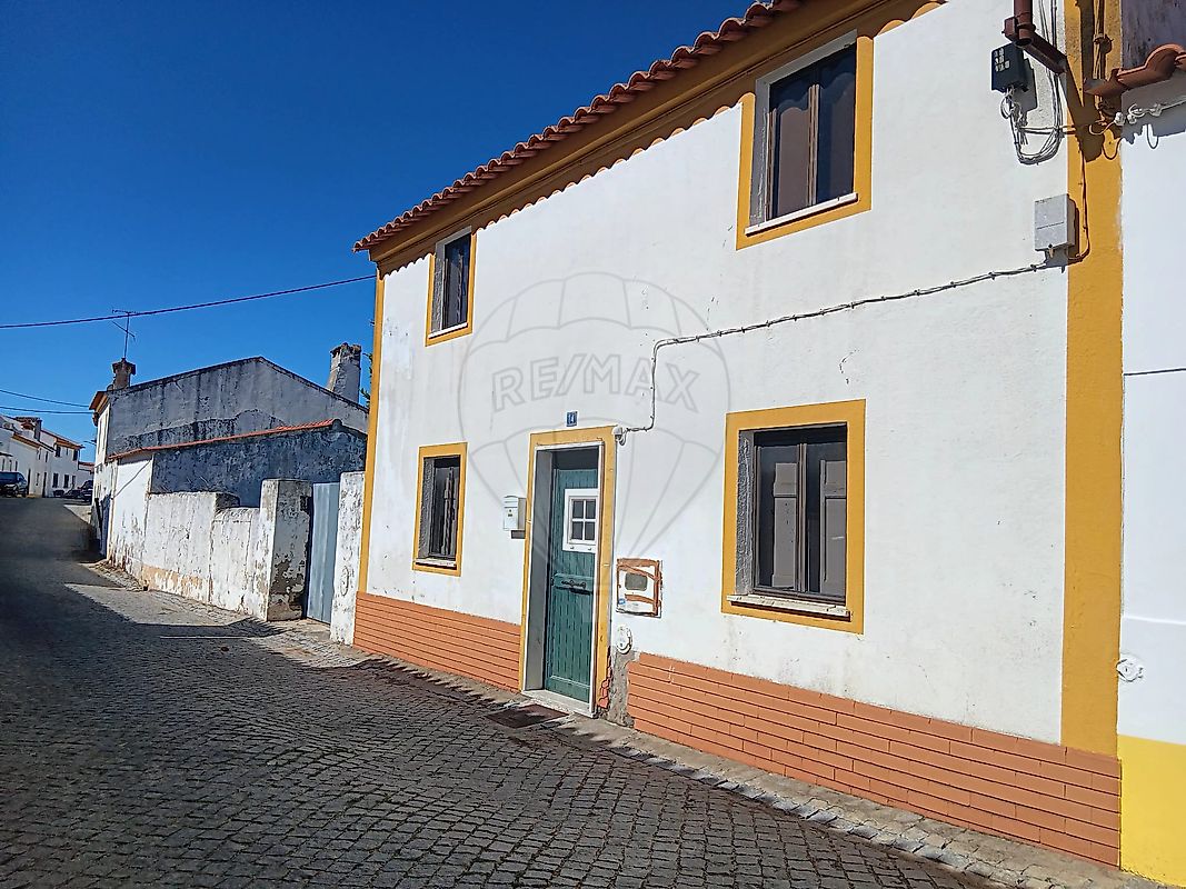 Moradia T5 para venda