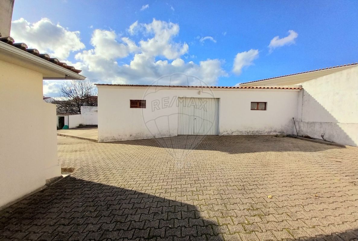 listing 120581169-61 picture-0