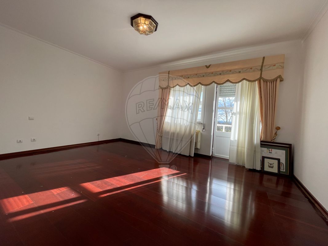listing 120581169-61 picture-0