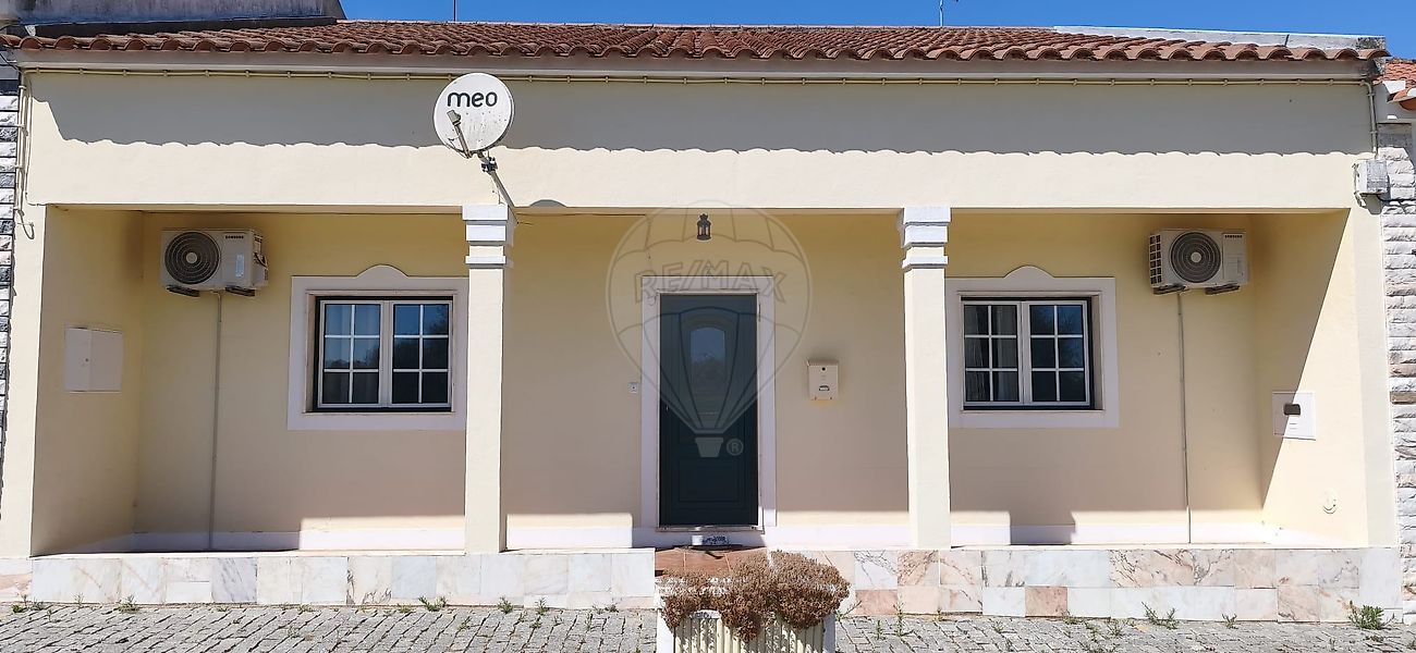 Moradia - São Saturnino, Fronteira, Portalegre