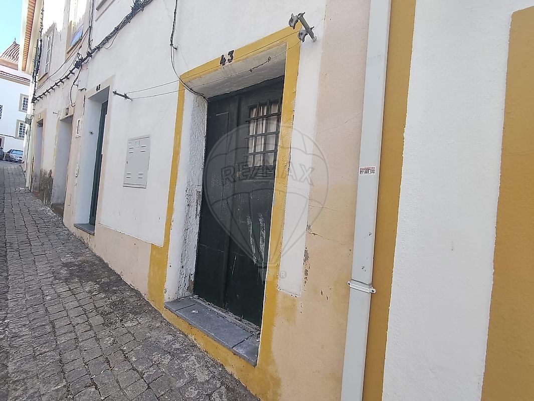Apartamento T1 à venda em Portalegre