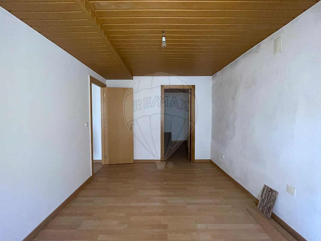 Moradia T3 à venda em Nossa Senhora da Graça de Póvoa e Meadas, Castelo de Vide — foto 14