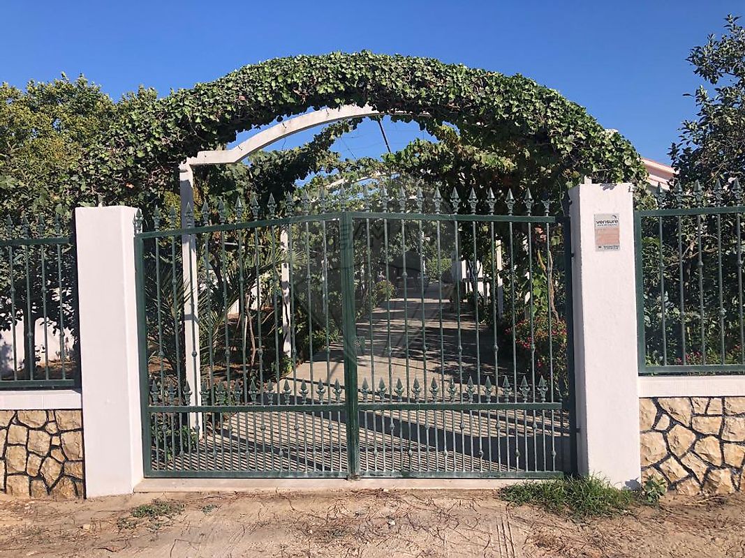Land for sale in Seixal, Portugal — €325,000
