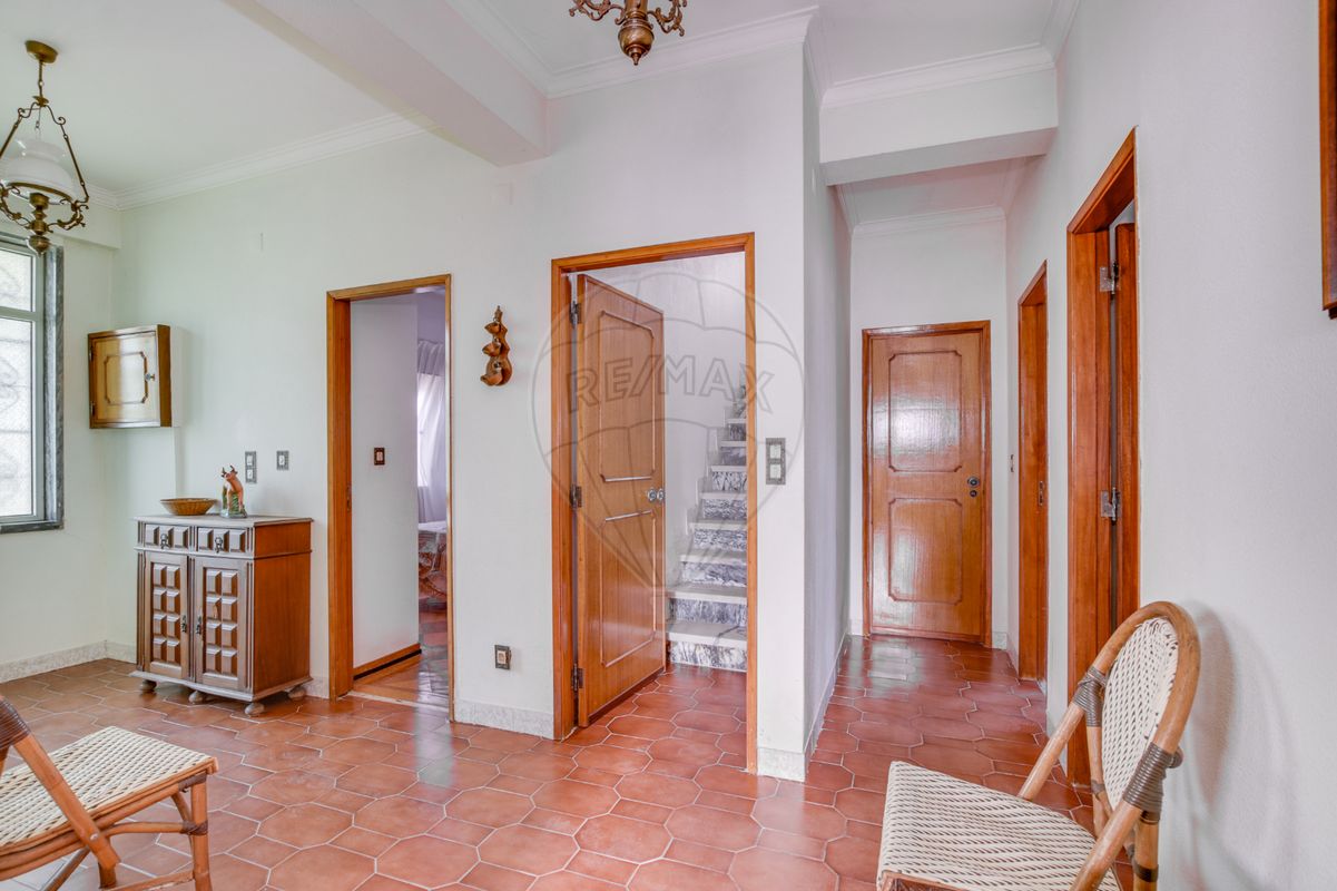 listing 120612100-20 picture-0