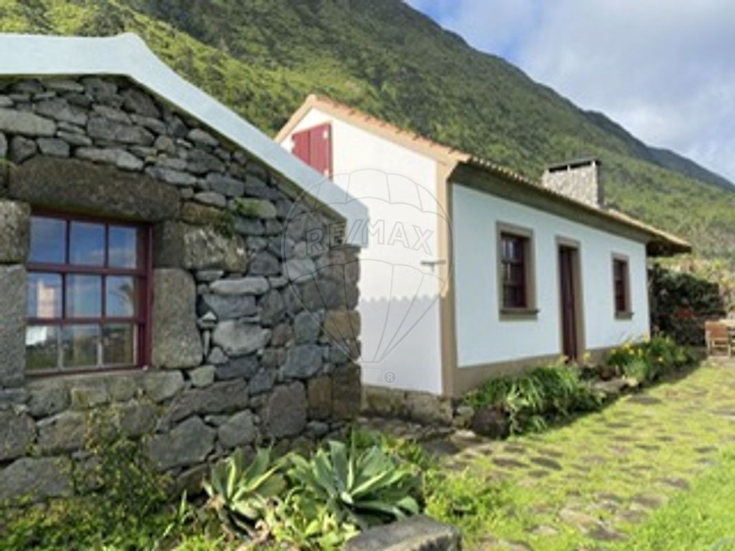 listing 120611454-74 picture-0