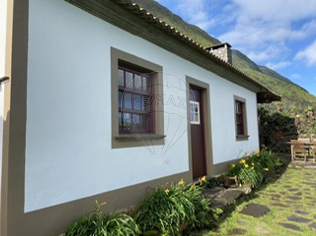 listing 120611454-74 picture-0