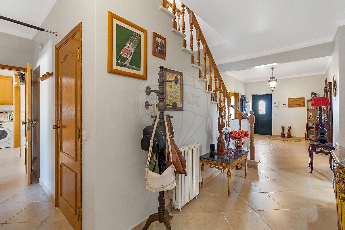 listing 120612570-9 picture-0