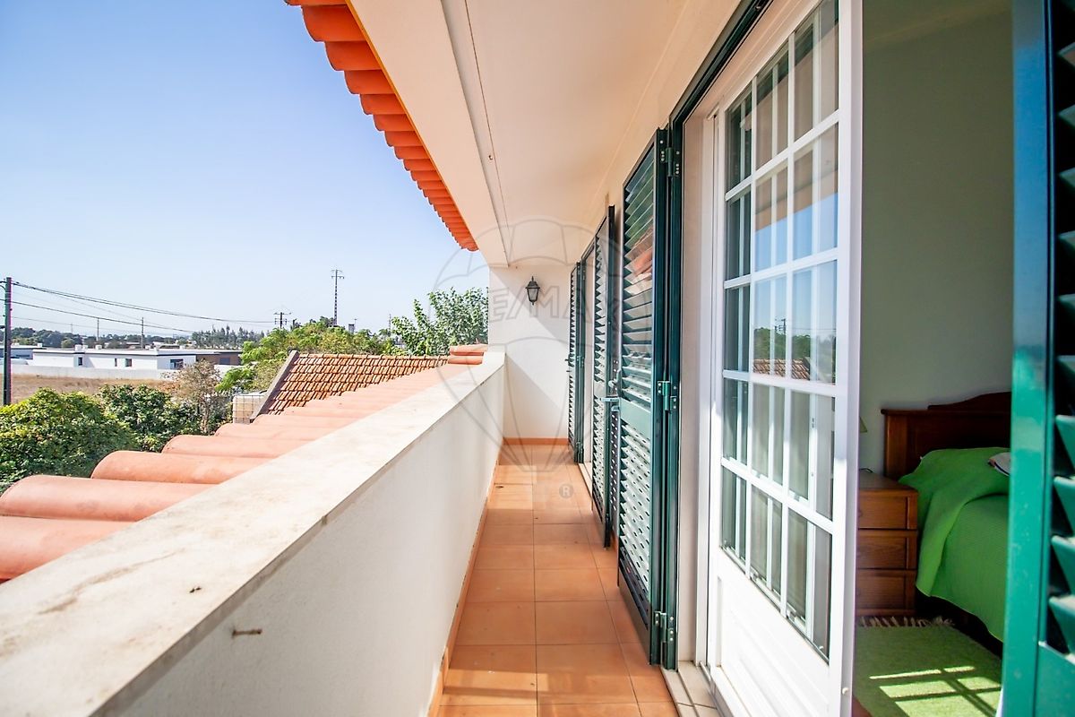 listing 120612570-9 picture-0