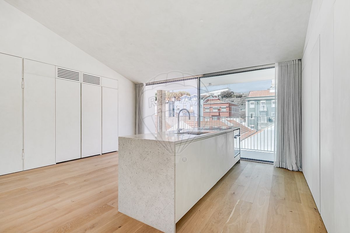 listing 120611395-64 picture-0