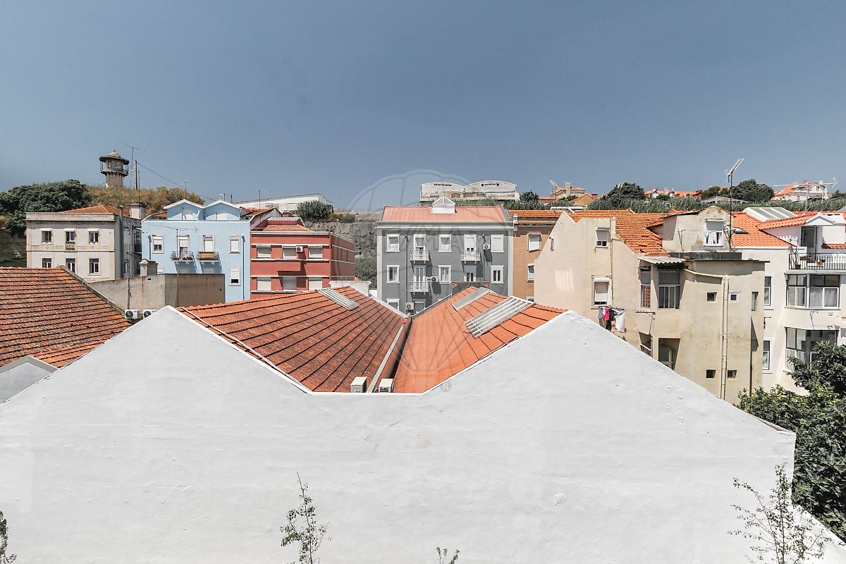 listing 120611395-64 picture-0