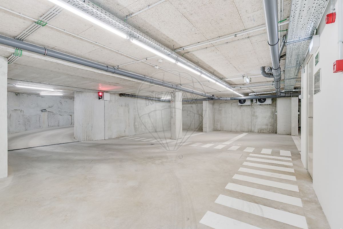 listing 120611395-64 picture-0