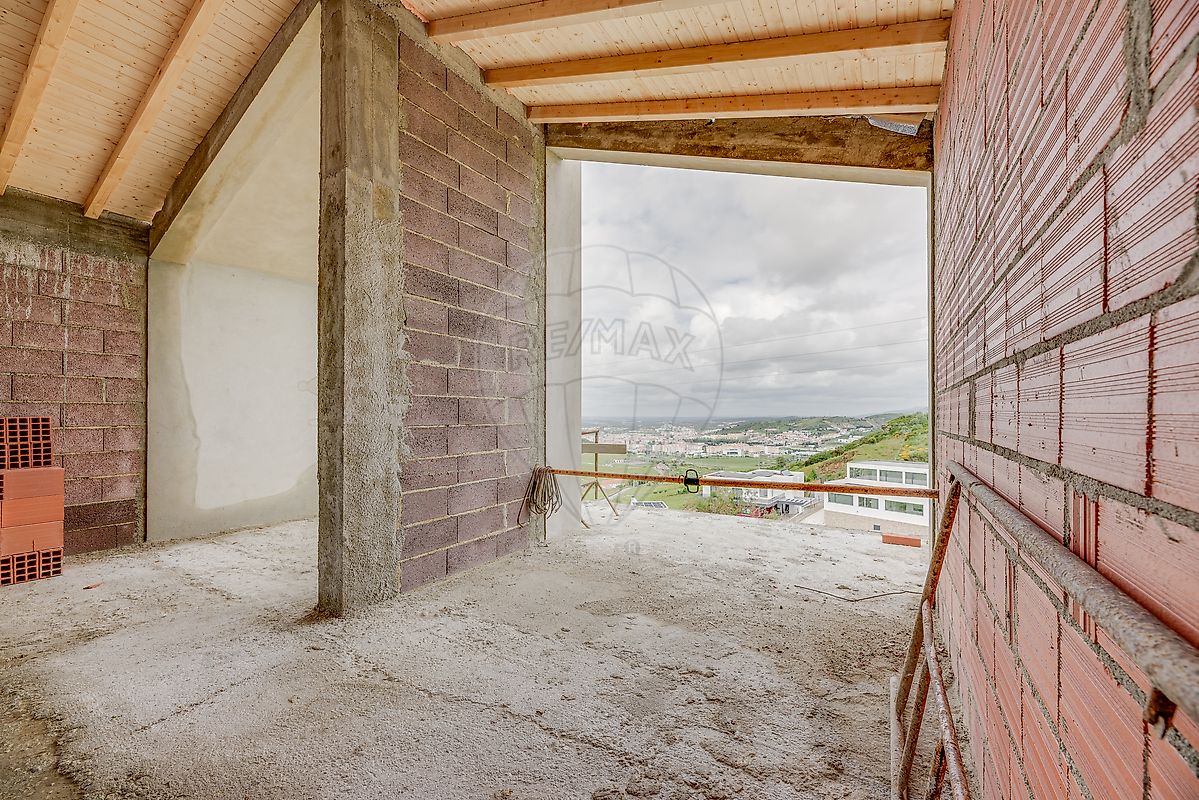 listing 120611977-81 picture-0