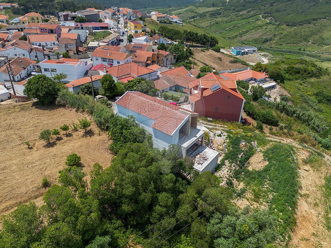 listing 120611977-81 picture-0