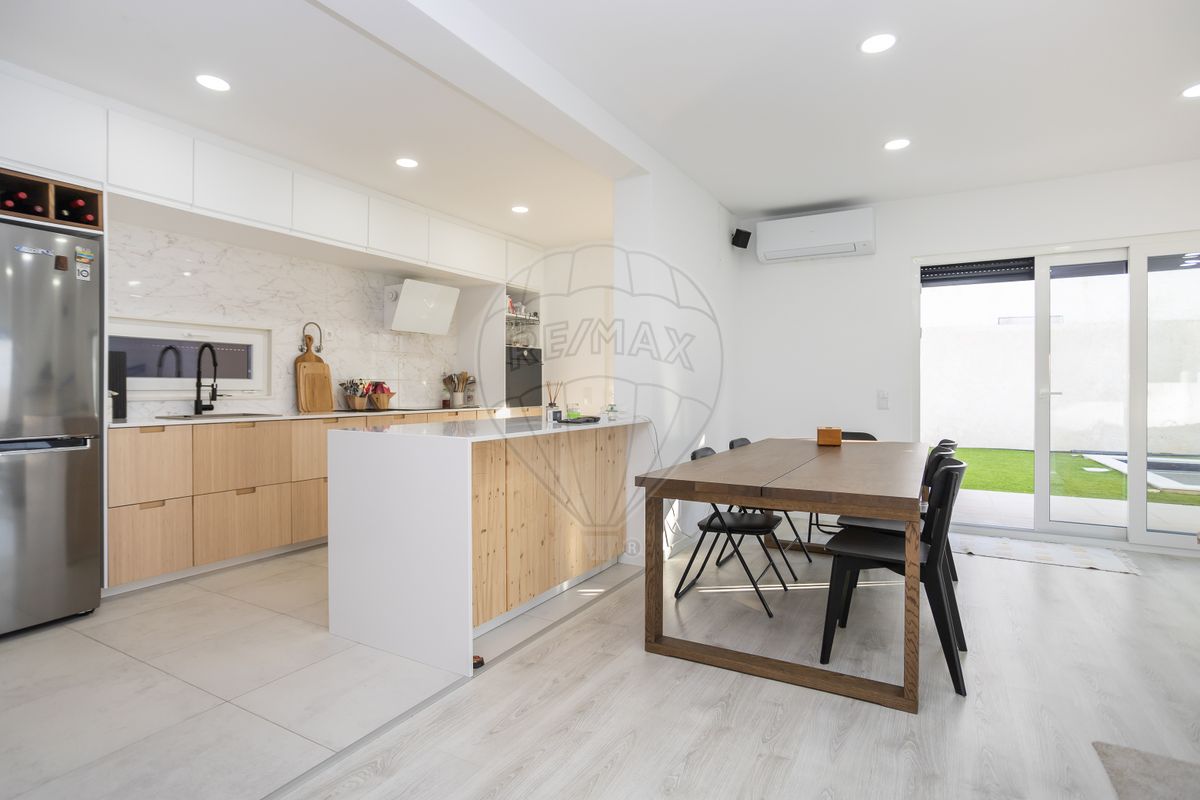 listing 120612790-4 picture-0