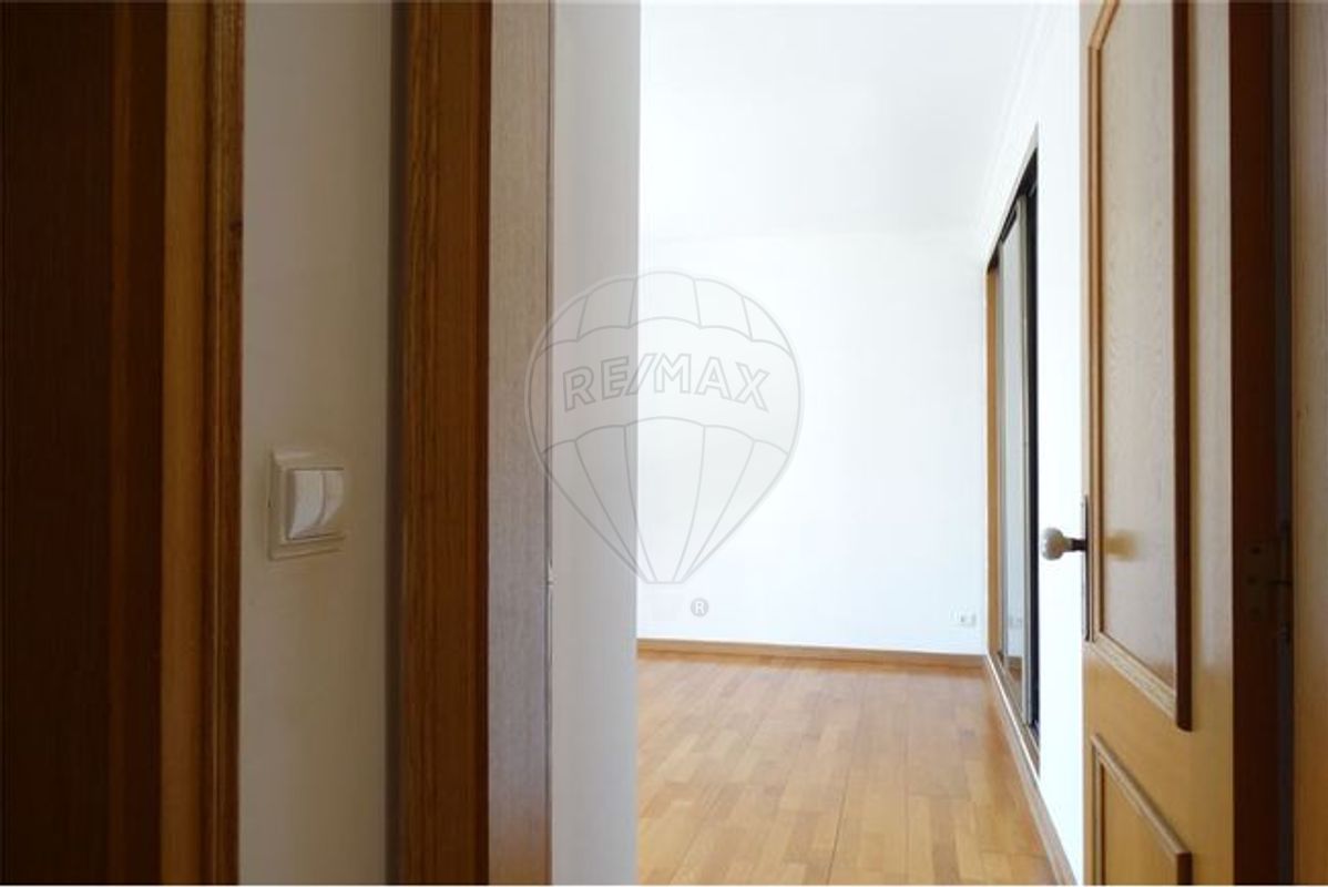 listing 120611852-59 picture-0