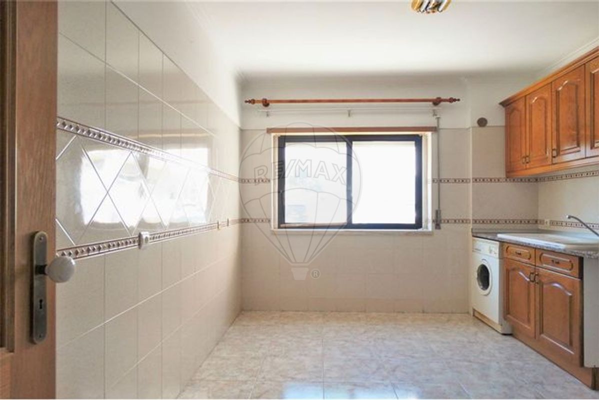 listing 120611852-59 picture-0