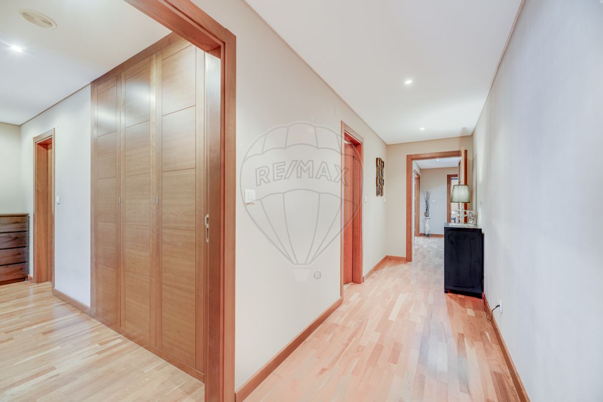 listing 120612685-9 picture-0