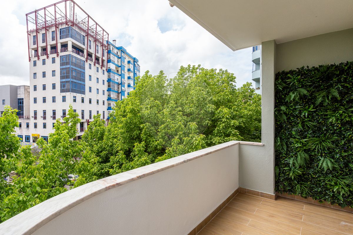 listing 120611343-220 picture-0