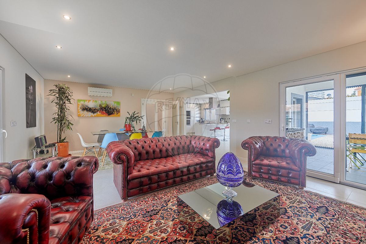 listing 120612719-3 picture-0