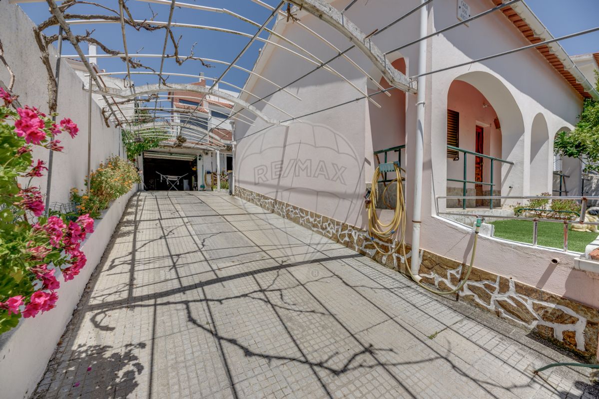 listing 120612276-23 picture-0