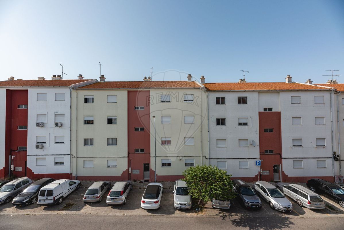 listing 120612824-3 picture-0