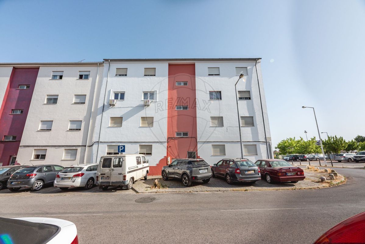 listing 120612824-3 picture-0
