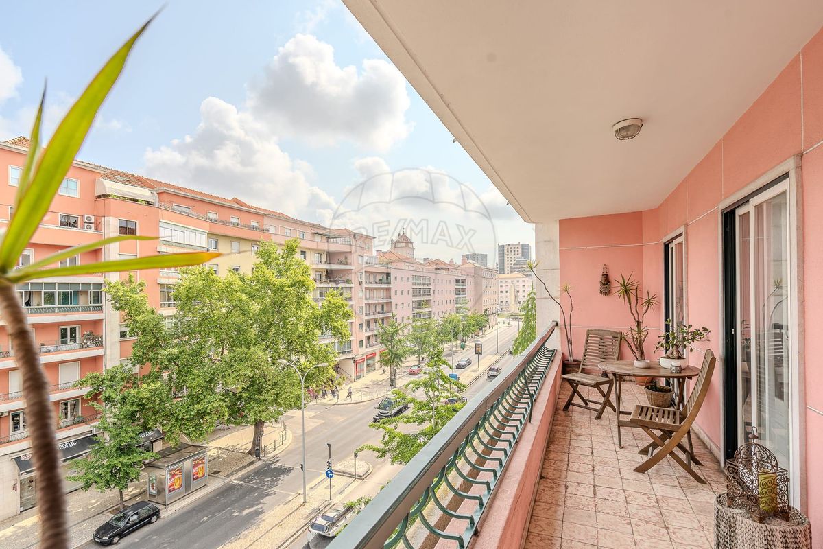 listing 120612855-3 picture-0