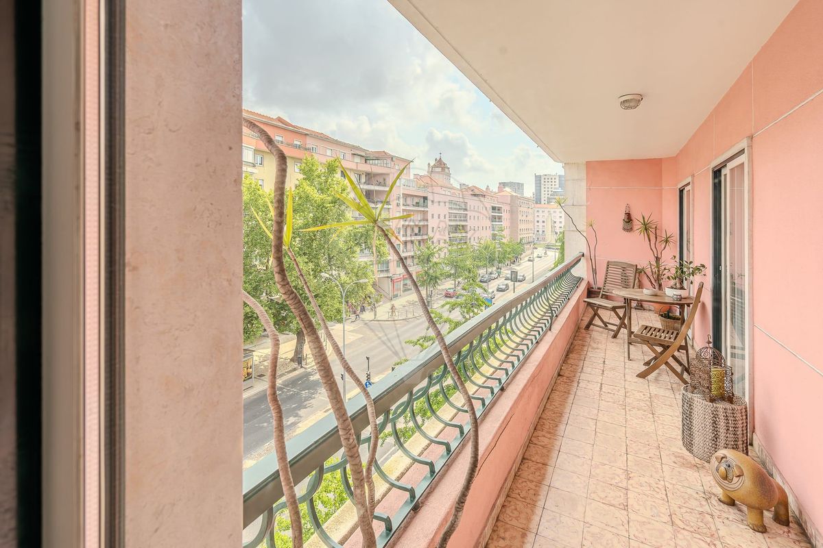 listing 120612855-3 picture-0