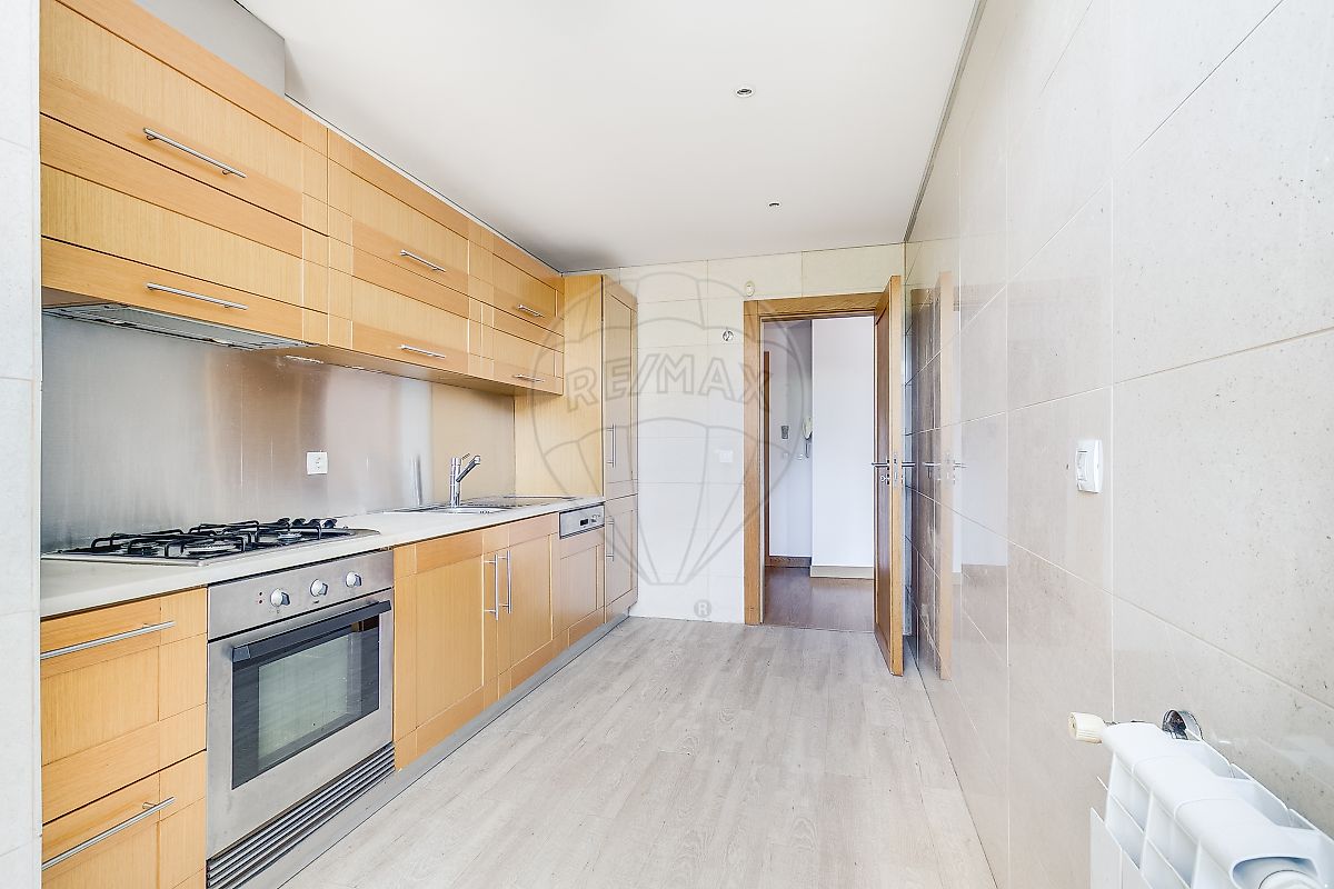 listing 120612639-5 picture-0