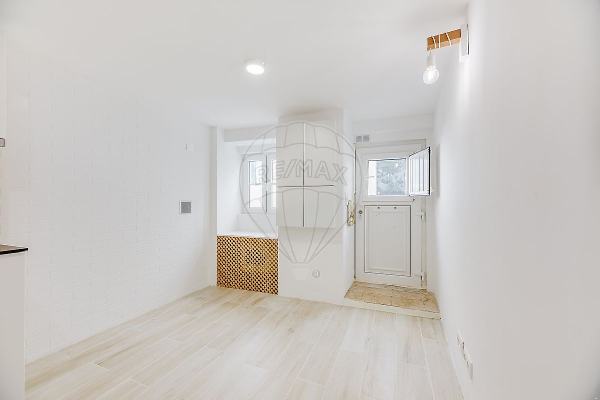 listing 120611538-74 picture-0