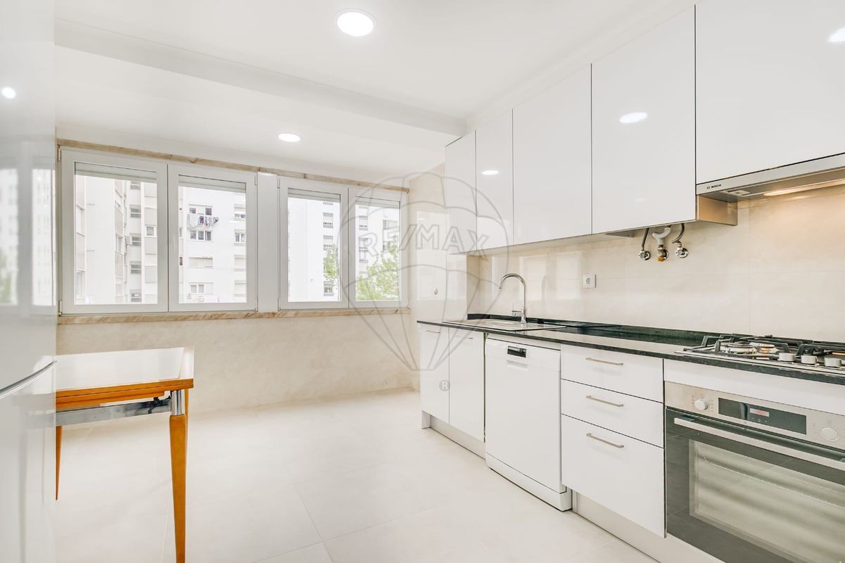 listing 120611854-67 picture-0