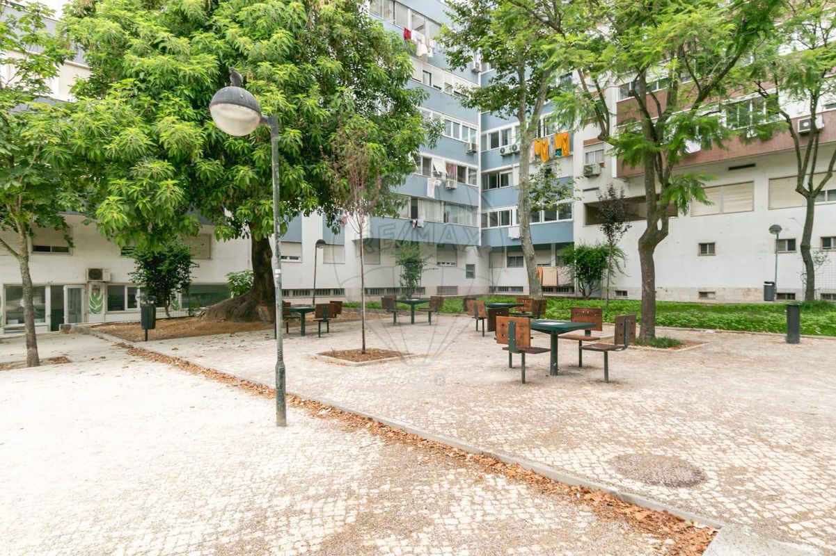 listing 120611854-67 picture-0