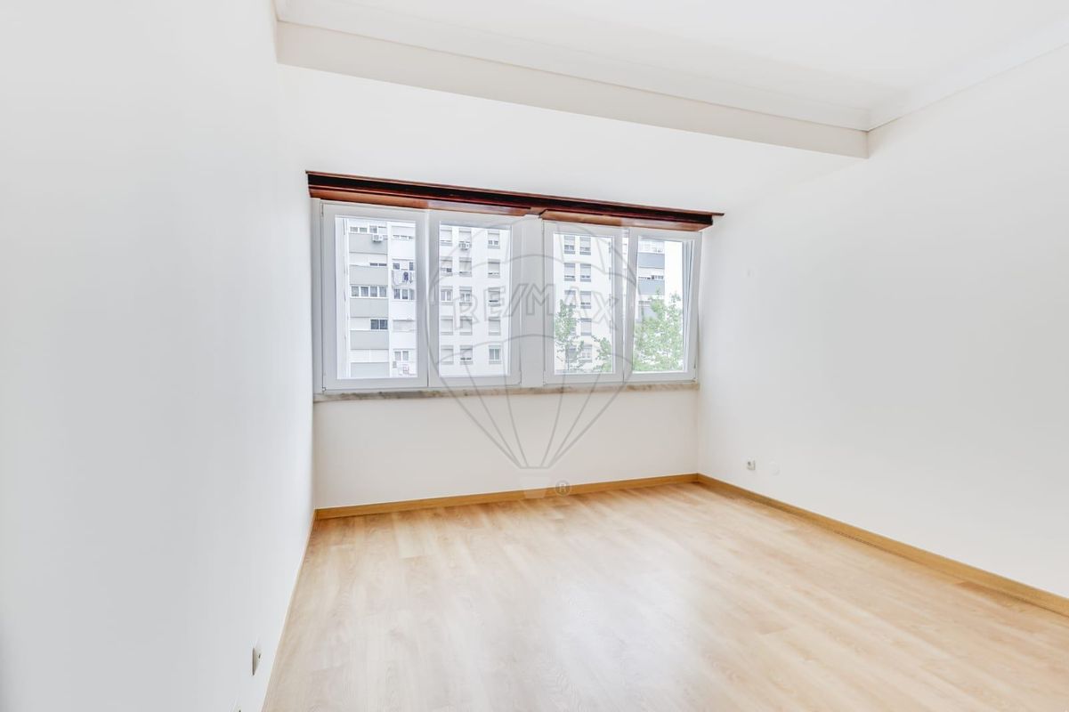 listing 120611854-67 picture-0
