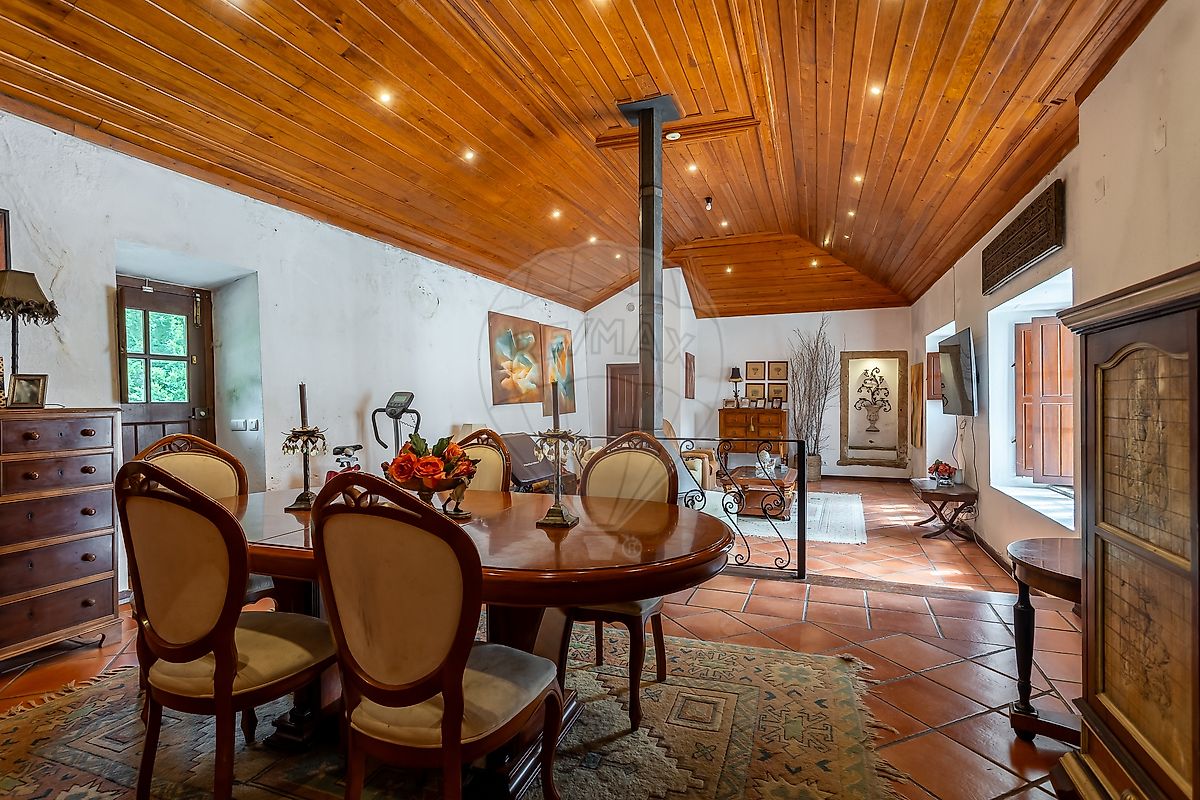 Palacete T3 para venda
