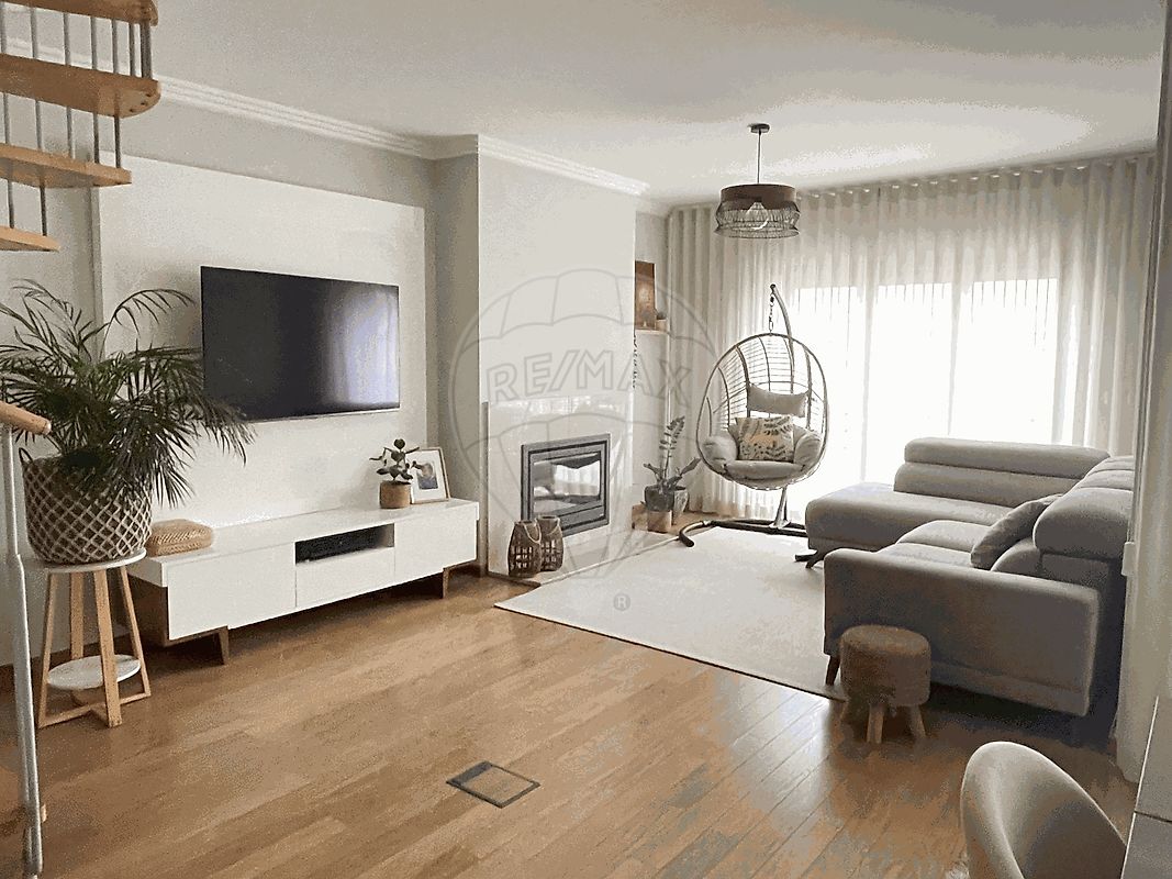 Apartamento T4 para venda