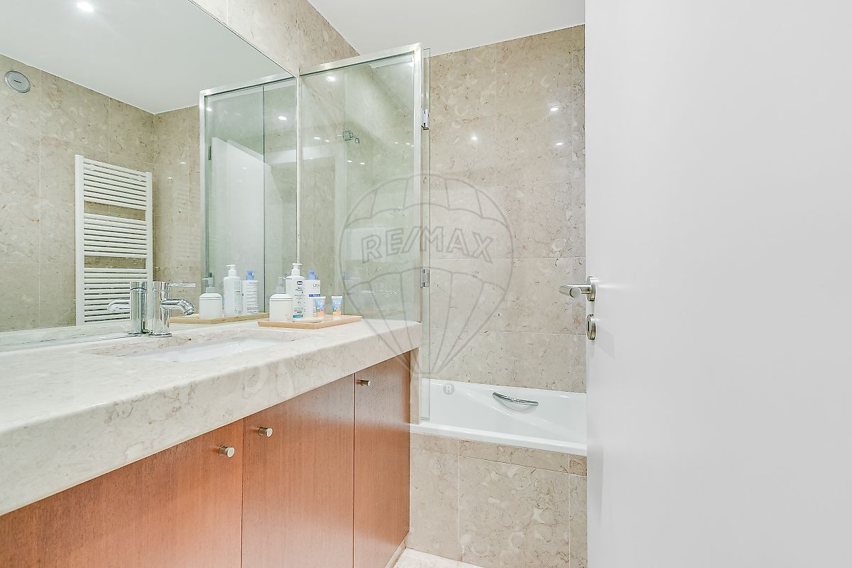 Apartamento T4 à venda em Estrela, Lisboa — foto 25