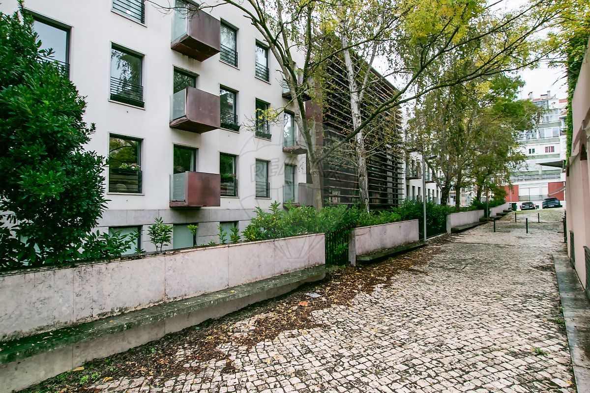 Apartamento T4 à venda em Estrela, Lisboa — foto 28