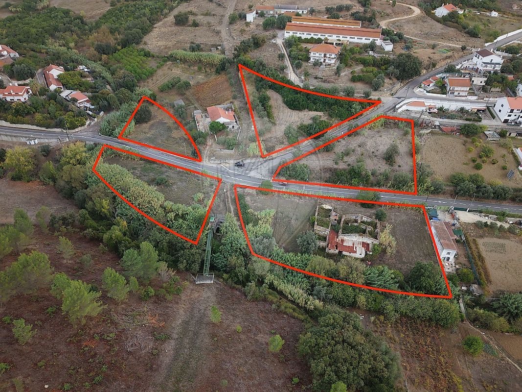 Terreno à venda em Vila Franca de Xira