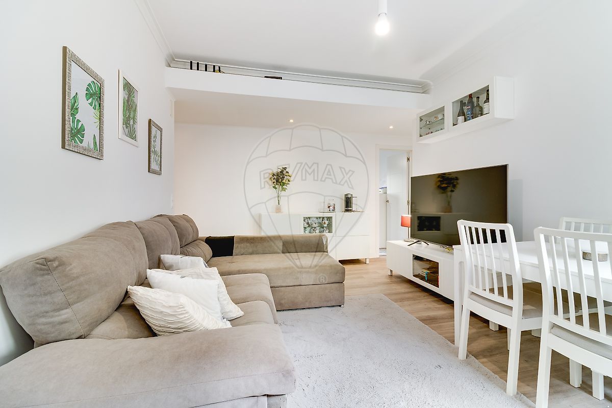 Apartamento T2 à venda em Odivelas